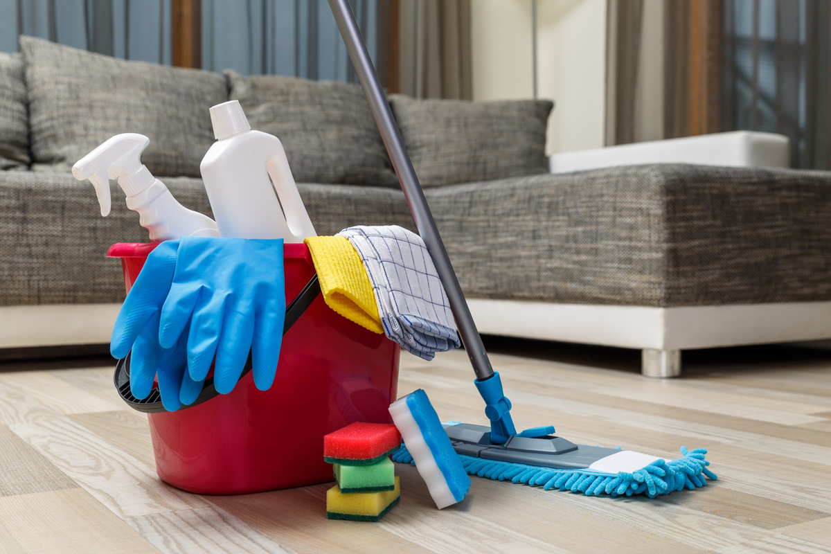 Things to consider before hiring house cleaners near me